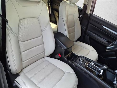Used 2025 MAZDA CX-5 AWD 2.5 S w/ Preferred Package image 19
