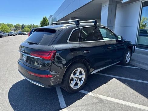 Certified 2023 Audi Q5 2.0T Premium w/ Convenience Package AWD/4WD image 3
