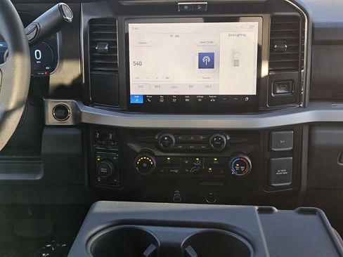 New 2026 Ford F250 XLT w/ XLT Premium Package AWD/4WD image 14