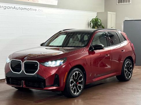 Used 2025 BMW X3 M50 w/ Premium Package image 7