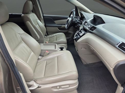 Used 2013 Honda Odyssey EX-L image 16