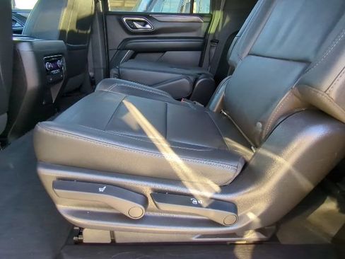 Certified 2022 Chevrolet Suburban LT image 19