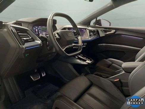 Used 2024 Audi Q4 e-tron Premium Plus w/ Premium Plus image 67
