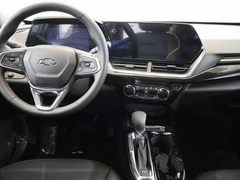 New 2026 Chevrolet Trax ACTIV w/ Driver Confidence Package FWD image 14