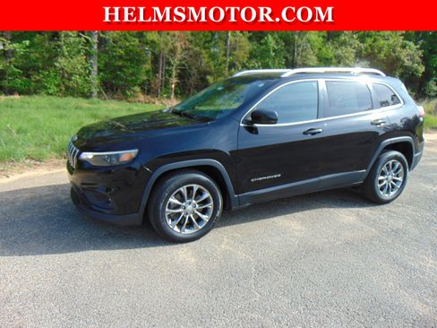 Used 2020 Jeep Cherokee Latitude Plus w/ Comfort/Convenience Group image 6