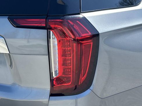 Used 2024 GMC Yukon Denali image 14