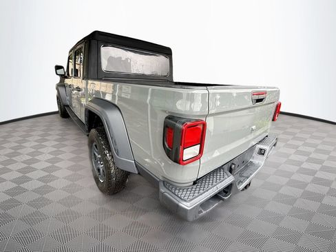 Used 2021 Jeep Gladiator Sport w/ Trailer Tow Package AWD/4WD image 5