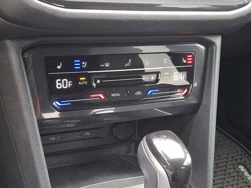Used 2023 Volkswagen Tiguan SEL R-Line AWD/4WD image 29