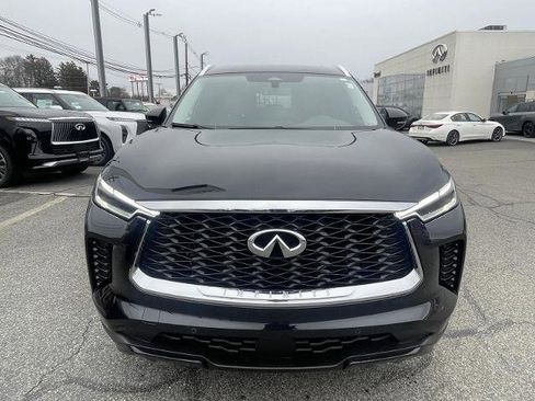 Certified 2024 INFINITI QX60 Luxe image 8