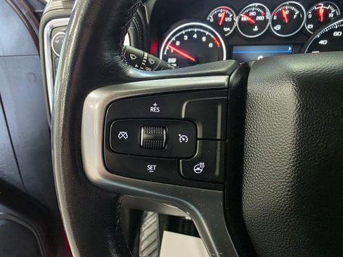 Used 2021 Chevrolet Silverado 1500 LT AWD/4WD image 16