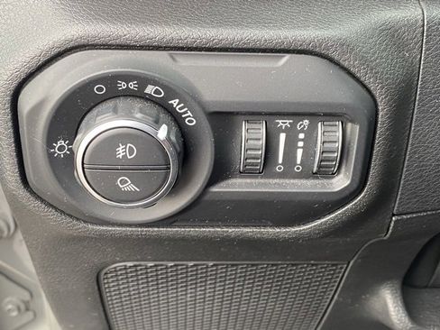 Used 2021 Jeep Gladiator Mojave w/ Safety Group image 26