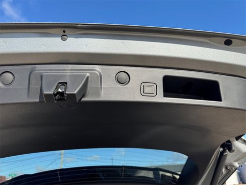 New 2026 GMC Terrain AT4 w/ Convenience Package III image 27