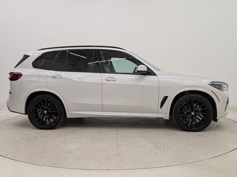 Certified 2023 BMW X5 sDrive40i w/ Executive Package image 8