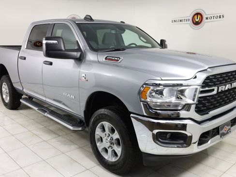 Used 2024 RAM 2500 Big Horn AWD/4WD image 34