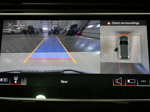 Used 2021 Audi Q7 2.0T Premium Plus w/ Executive Package image 19