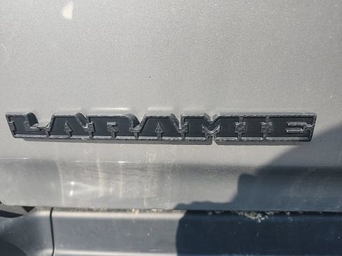 Used 2020 RAM 1500 Laramie RWD image 5
