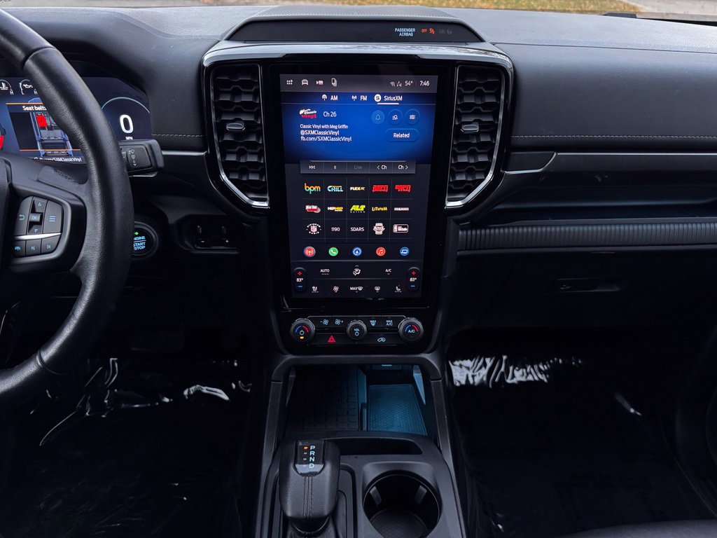 Used 2024 Ford Ranger Lariat w/ FX4 Off-Road Package AWD/4WD image 2