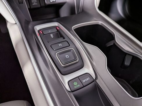 Used 2018 Honda Accord EX-L image 30