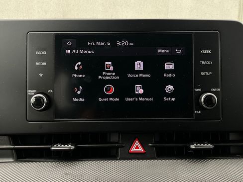 Used 2025 Kia Sportage LX image 27