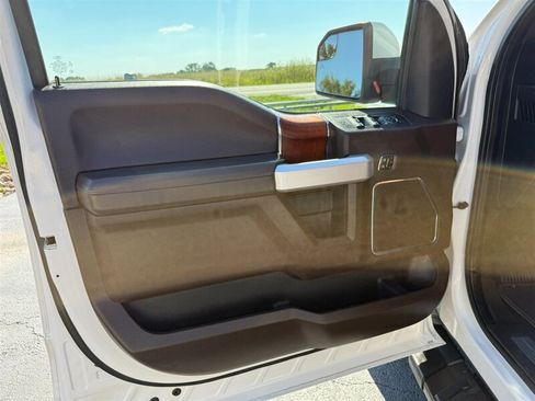 Used 2019 Ford F150 King Ranch w/ Trailer Tow Package AWD/4WD image 34