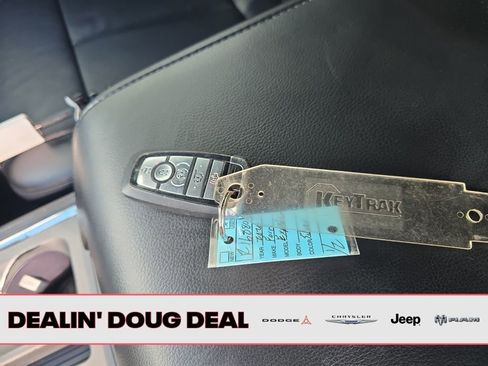 Used 2020 Ford Expedition XLT w/ Equipment Group 202A image 29