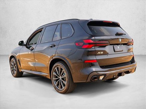 Used 2026 BMW X5 xDrive40i w/ M Sport Package AWD/4WD image 7