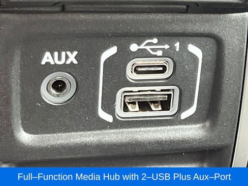 New 2025 Jeep Gladiator Mojave w/ Convenience Group image 12