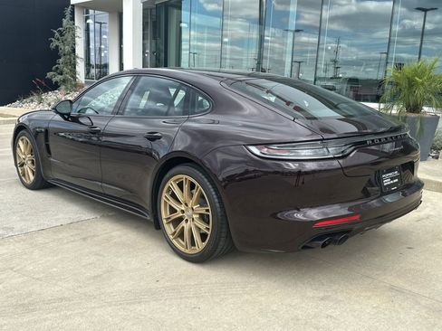 Certified 2023 Porsche Panamera 4 Platinum Edition AWD/4WD image 3