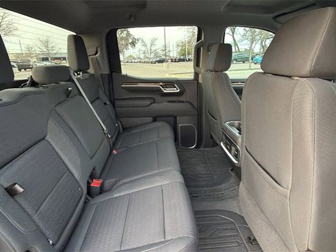 Used 2022 GMC Sierra 1500 Elevation image 42