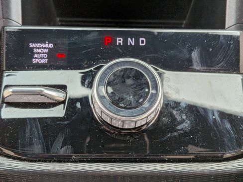 Certified 2024 Jeep Grand Cherokee Limited w/ Black Appearance Package image 28