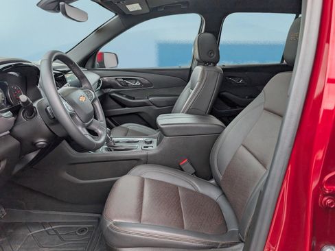 Certified 2023 Chevrolet Traverse High Country w/ LPO, Floor Liner Package image 12