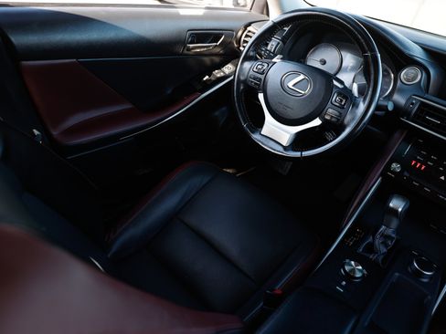 Used 2017 Lexus IS 200t image 25