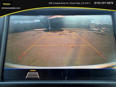 Used 2021 Chevrolet Equinox LS w/ LS Convenience Package image 22