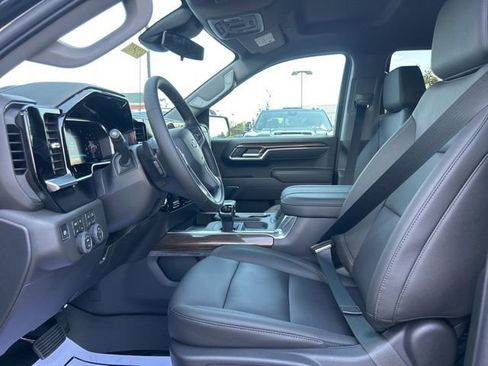 New 2026 Chevrolet Silverado 1500 LT Trail Boss w/ LT Trail Boss Premium Package AWD/4WD image 14
