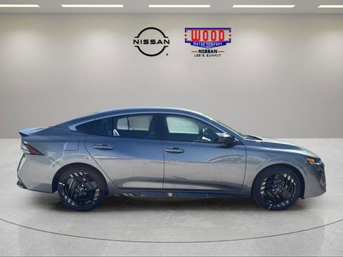 New 2026 Nissan Sentra SR FWD image 2