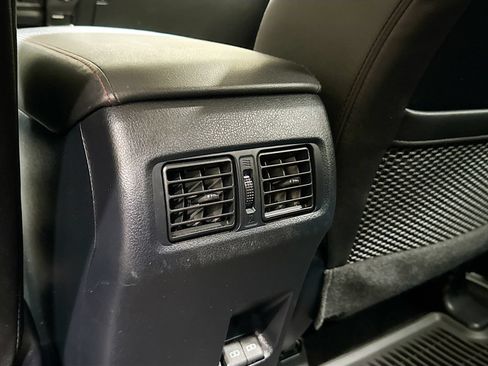 Used 2024 Toyota 4Runner TRD Off-Road Premium AWD/4WD image 27