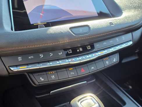 Used 2019 Cadillac XT4 Sport image 33