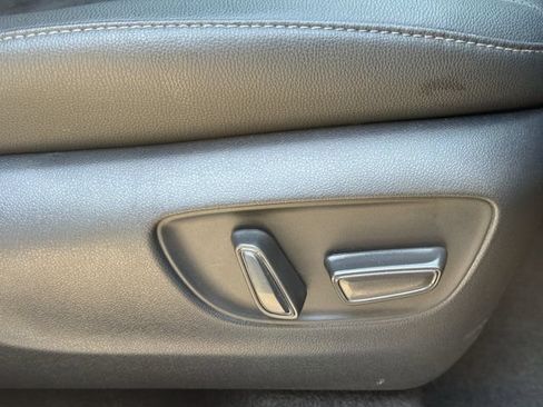 Used 2026 Toyota Grand Highlander AWD Hybrid image 33
