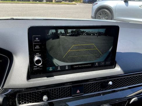 Used 2022 Honda Civic Touring image 27