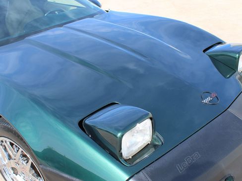 Used 1996 Chevrolet Corvette Convertible image 28