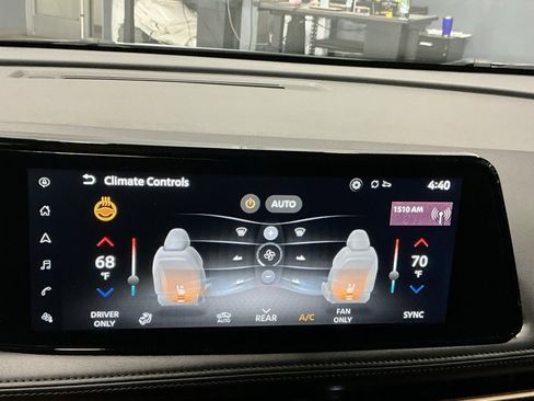 Used 2024 Nissan Ariya FWD image 10