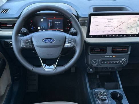 New 2025 Ford Maverick Lariat image 13