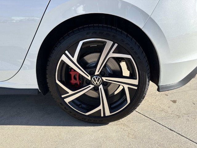 New 2026 Volkswagen GTI SE FWD image 26