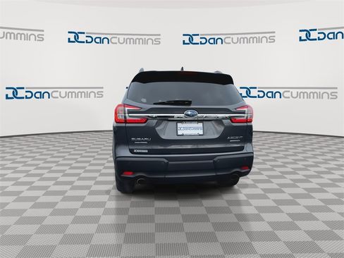 Used 2023 Subaru Ascent Limited image 7