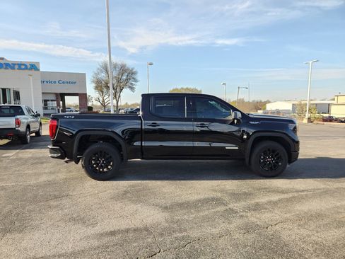 New 2026 GMC Sierra 1500 Elevation image 7