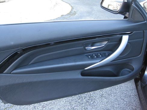 Used 2015 BMW 428i Convertible image 20