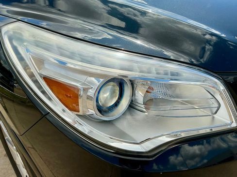 Used 2014 Buick Enclave Leather image 8