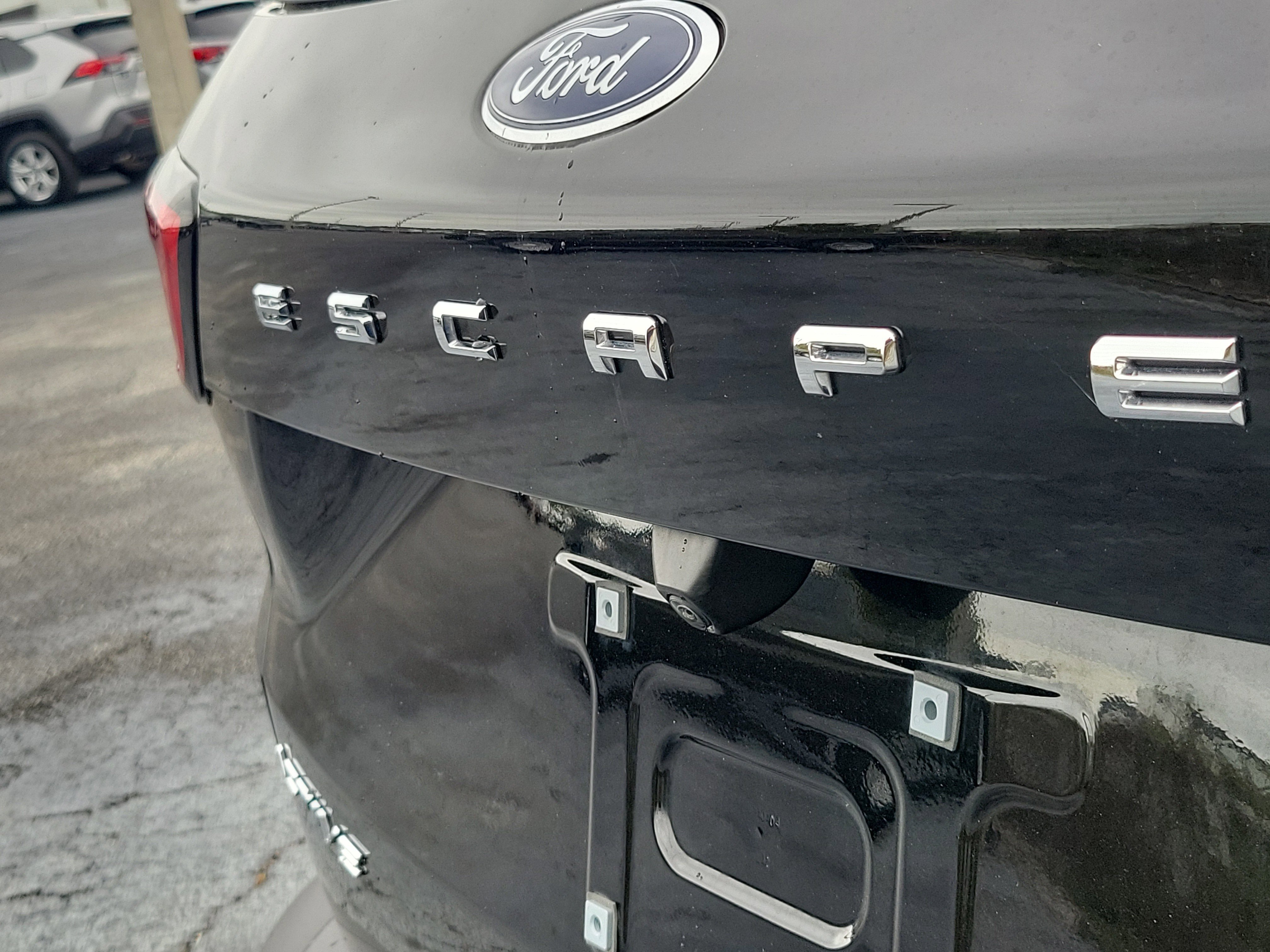 Used 2025 Ford Escape Active FWD image 9