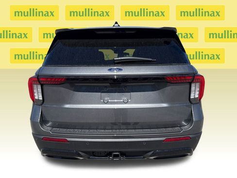 New 2026 Ford Explorer ST-Line image 14