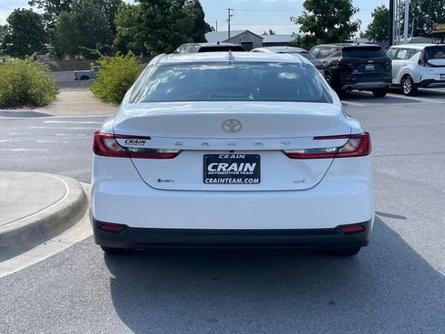 Used 2025 Toyota Camry LE FWD image 6